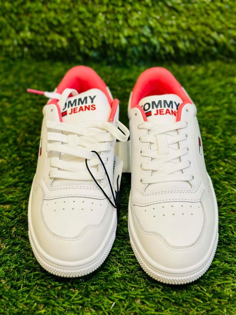 Tommy hilfiger trainers outlet size 6