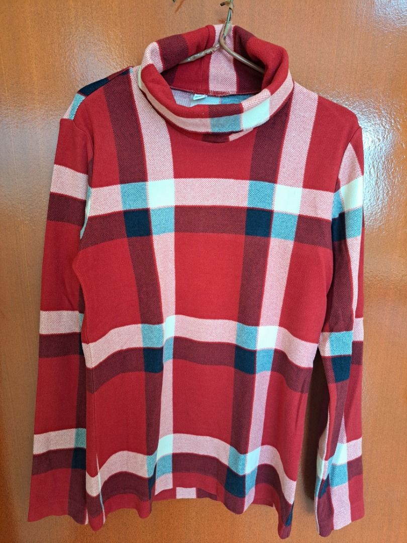Uniqlo Heattech Fleece Turtleneck (Category: Longsleeves) located in Santiago. Submitted by spree33 (Listing ID 1272074782, Image 1). Description: Authentic Uniqlo Heattech Fleece Turtleneck used only few times during trip in SK. Size: M RFS: decluttering (kept in storage box) You may directly send a message for questions or concerns. MOP: Gcash/Maya/ buyer-preferred bank MOD: J&T/ buyer-preferred / sco via sco to lower the shipping fee Resides i