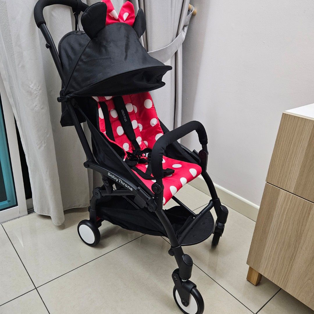Unused Minnie Mouse BABY THRONE Advance Baby Stroller Travel Cabin