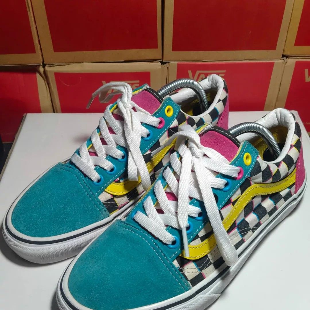 Vans crazy check multi store