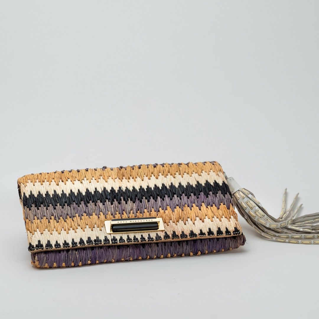 Raffia clutch shop