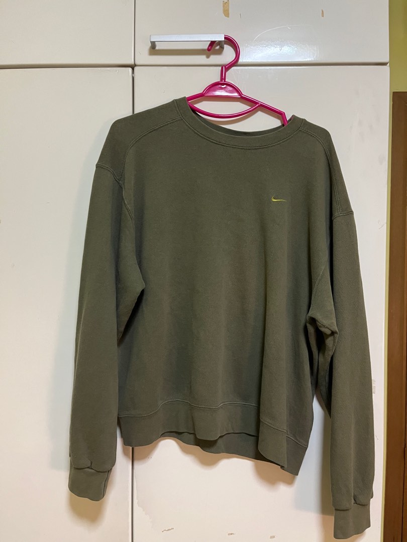 Vintage Nike Sweatshirt Green Men s Fashion Coats Jackets and Outerwear on Carousell