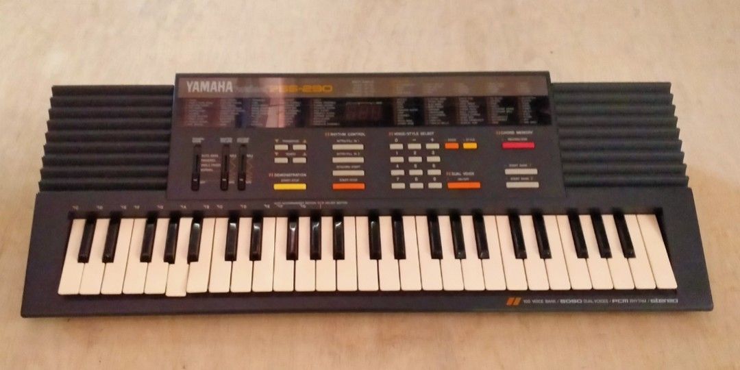 Vintage outlet yamaha keyboard