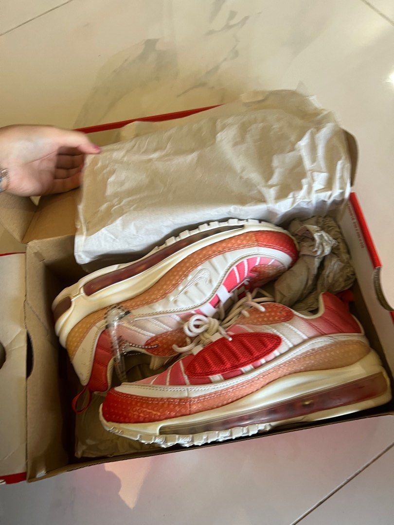 W AIR MAX 98 SE Women s Fashion Footwear Sneakers on Carousell
