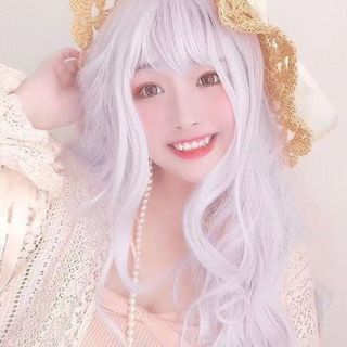 White curl wig with bangs