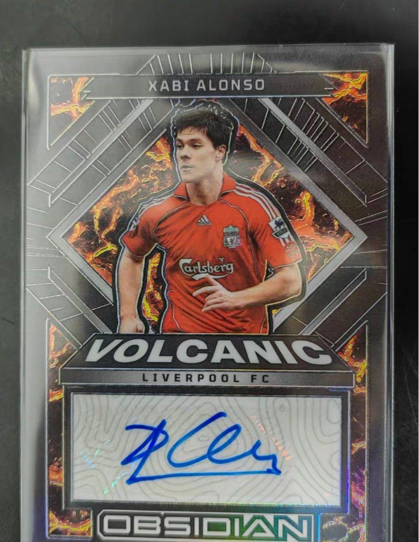 Xabi Alonso auto /122 Panini Obsidian Liverpool Bayern Spain 