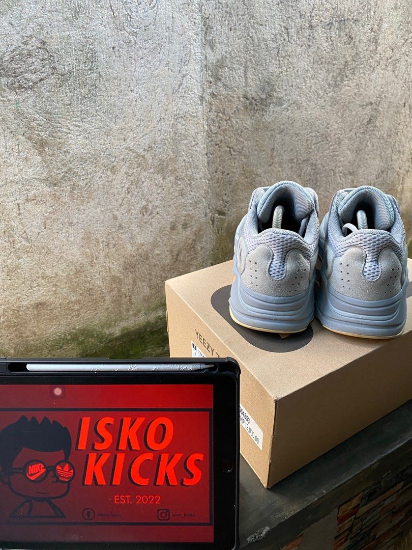 Fake hotsell yeezy 75