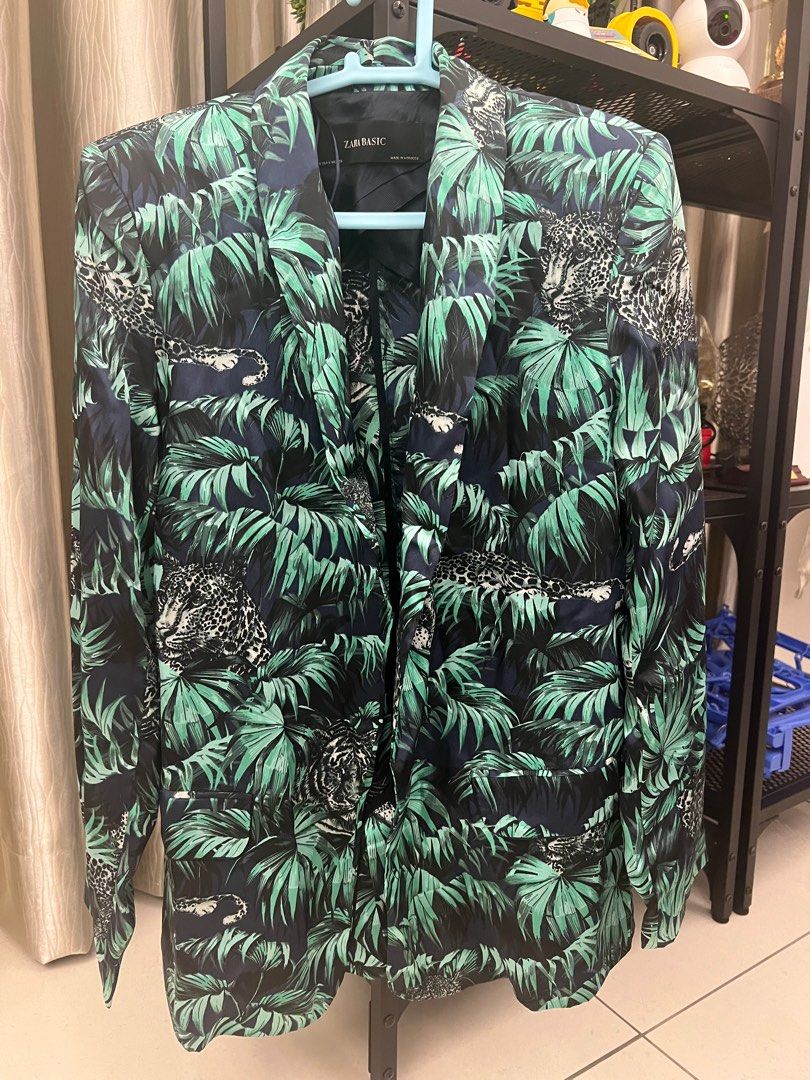 ZARA Animal Print Jacket, Men's Fashion, Coats, Jackets and Outerwear ...