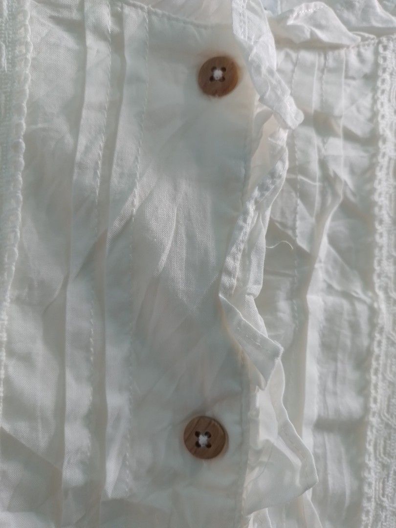 Zara doll dress (Category: Dresses) located in Bislig. Submitted by cessg (Listing ID 1272092351, Image 3). Description: Feel breezy with this dress when you go to mall. 🤩.