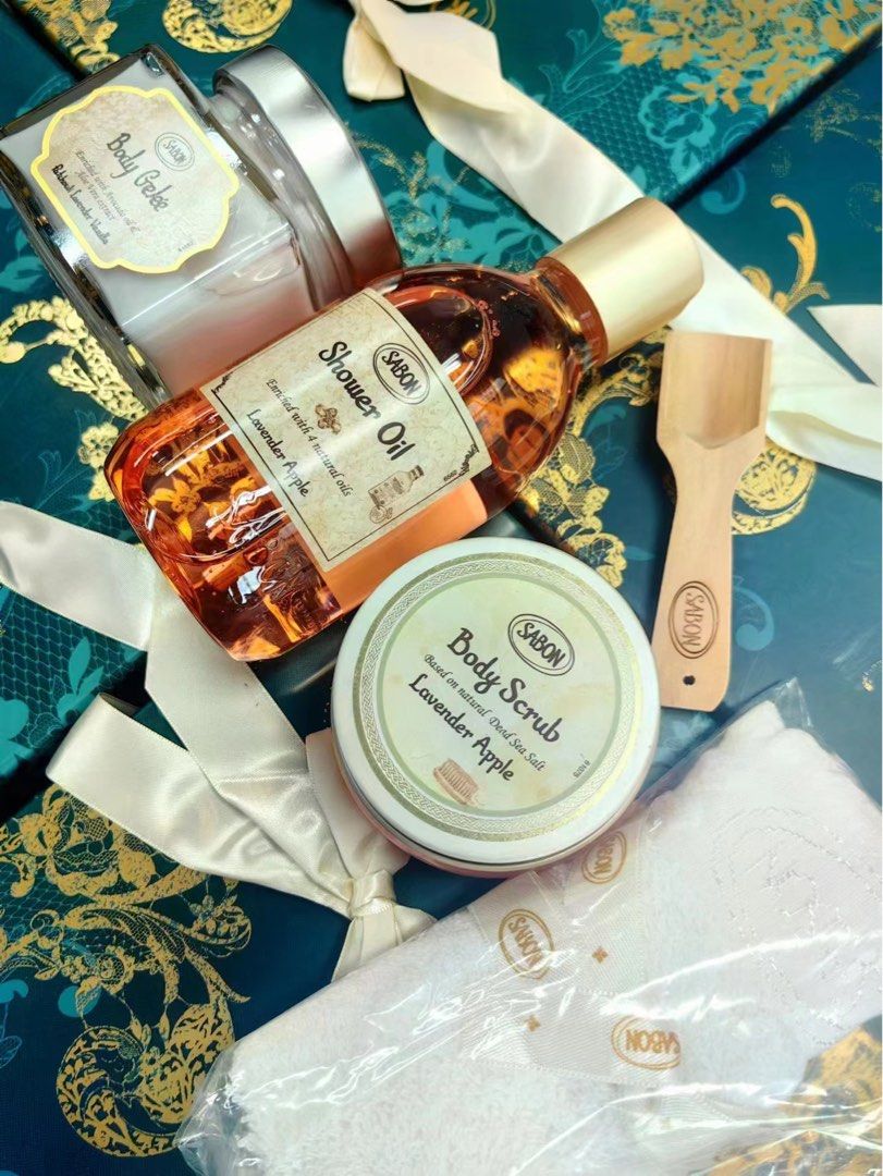 [55 off] Sabon Christmas PLV body care 3 pcs gift set , Beauty