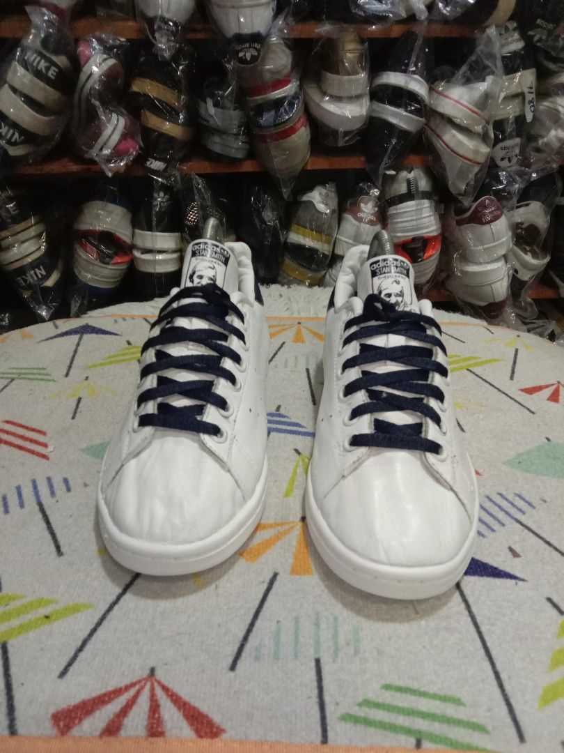 6.5 uk adidas stan smith, Everything Else, Others on Carousell