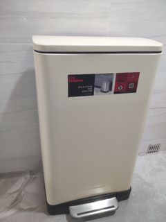 （分類：）位於 。 由 j6_cc 提交（商品編號 1272393529，圖片 1）。簡介： 。