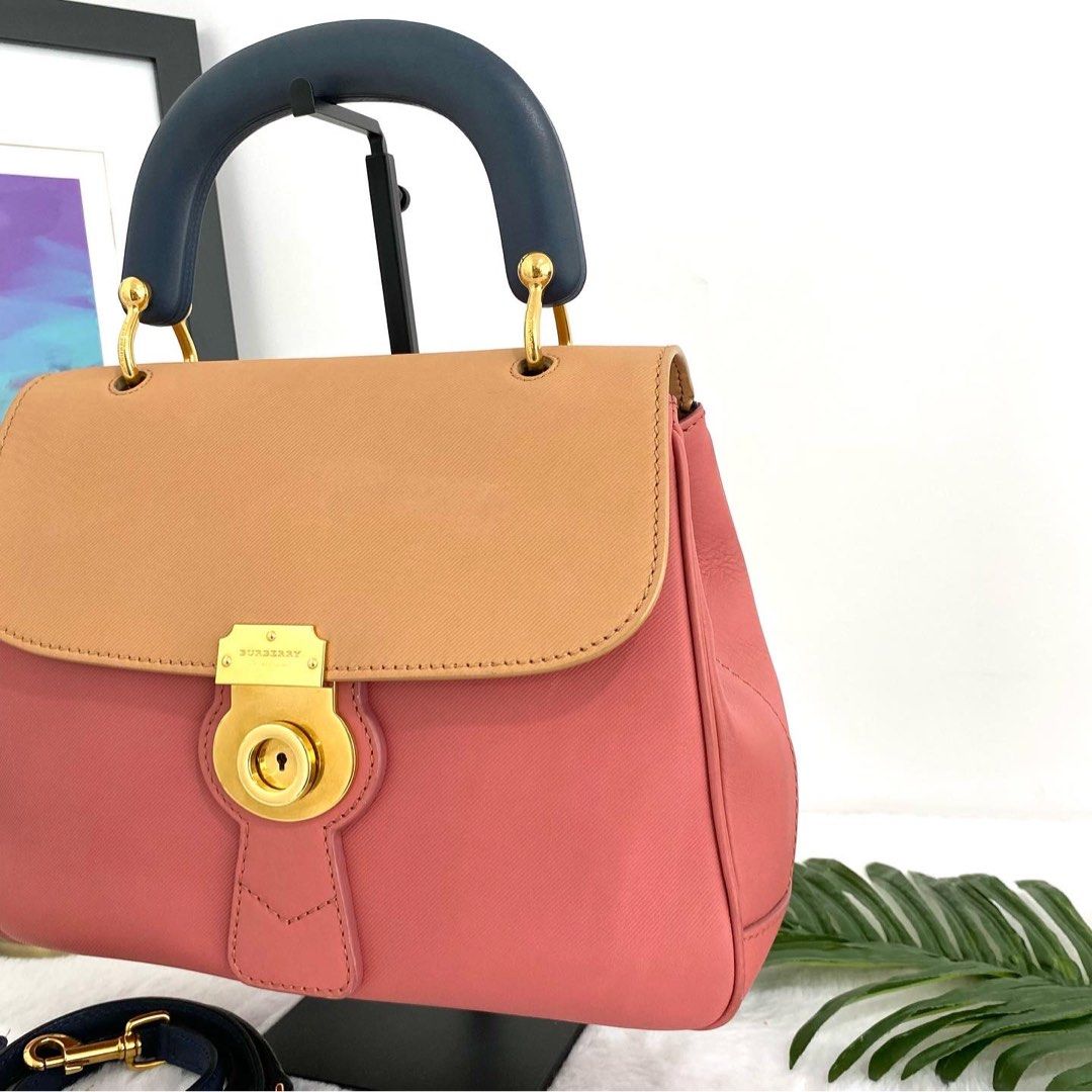Authentic Burberry Multicolor Calf Leather DK88 Flap Shoulder Bag in GHW