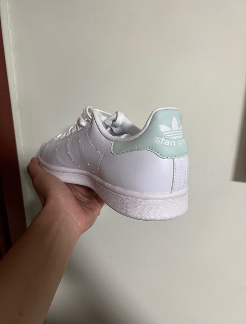 Stan smith best sale tiffany blue