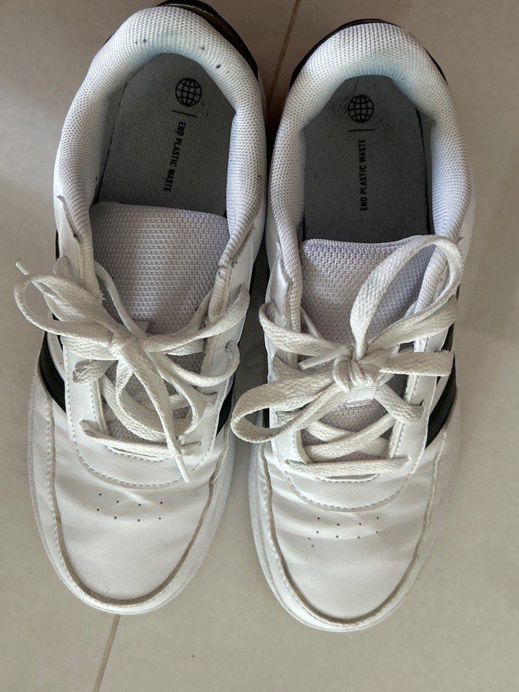 White adidas shoes outlet with black stripes womens
