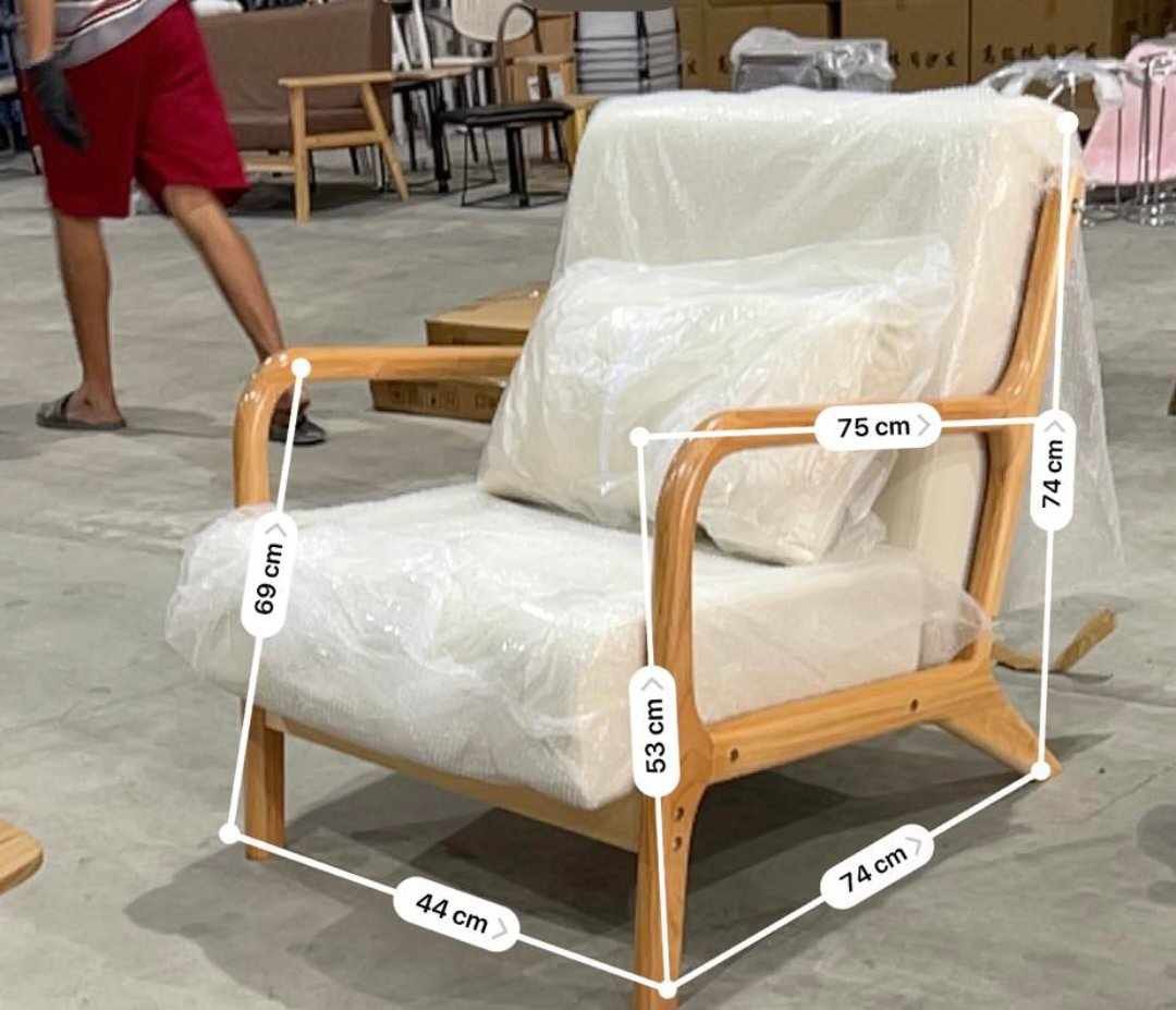 aesthetic sofa set (Category: Sofas) located in Manila. Submitted by minidivisoria (Listing ID 1272294627, Image 1). Description: Aesthetic sofa set (sofa only) 1seater 5,600 2seater 7,600 3seater 9,600.