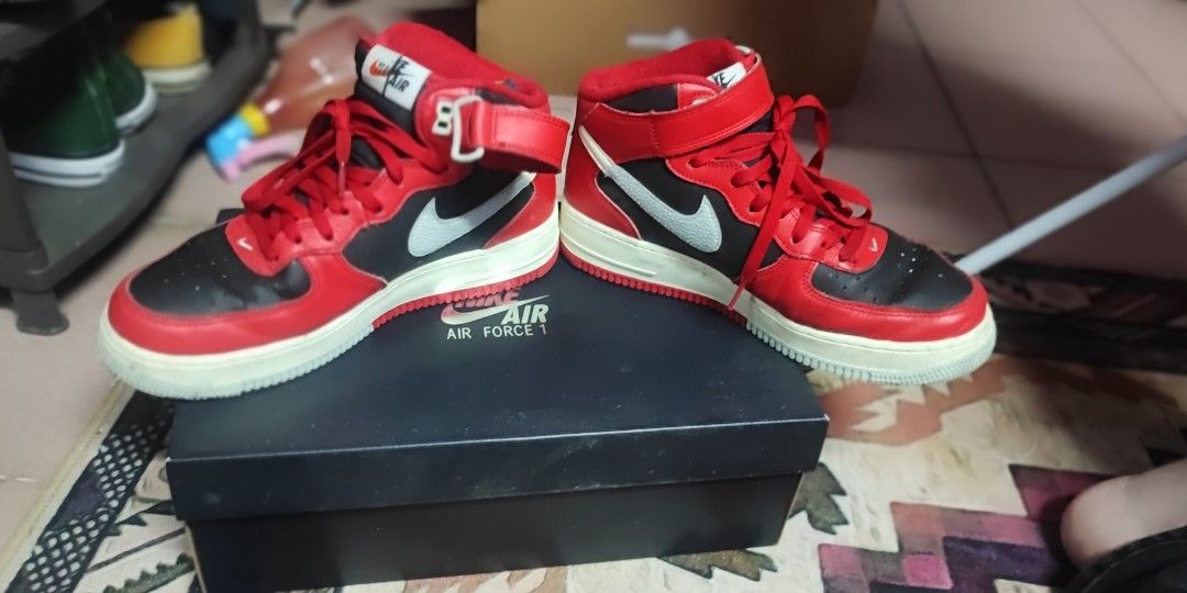 Air Force AF 1 Mid 07 LV8 Men s Fashion Footwear Sneakers on