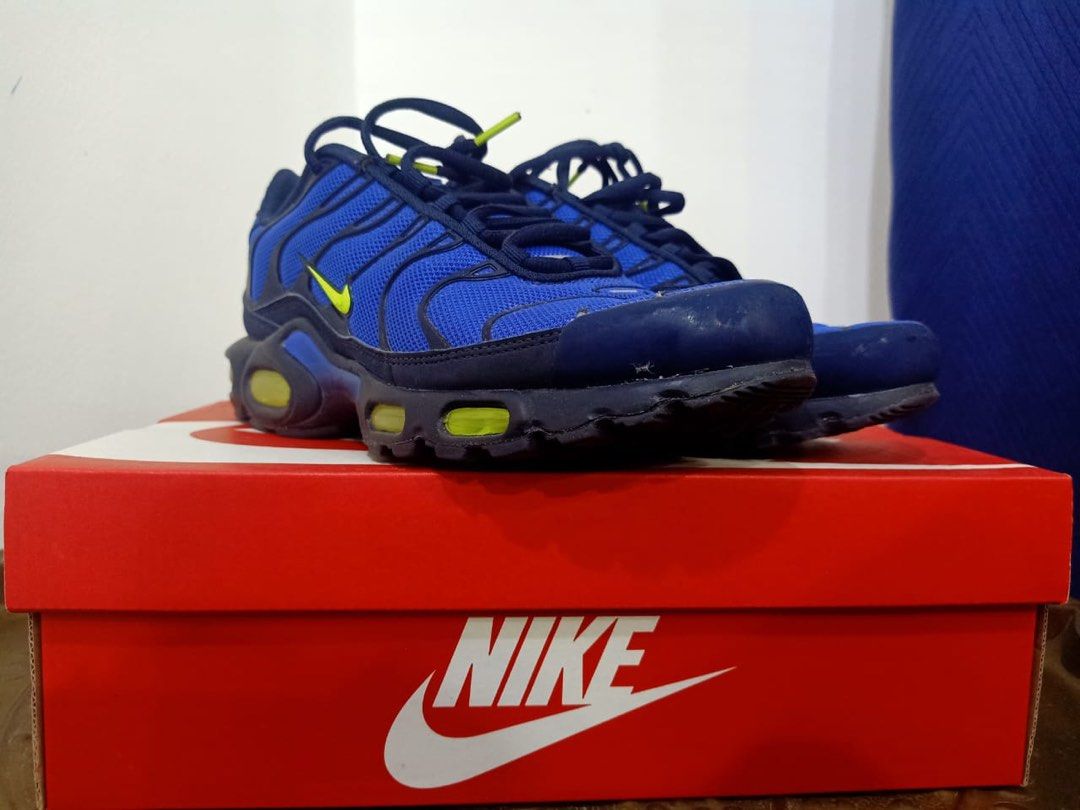 Air Max Plus Men s Fashion Footwear Sneakers on Carousell
