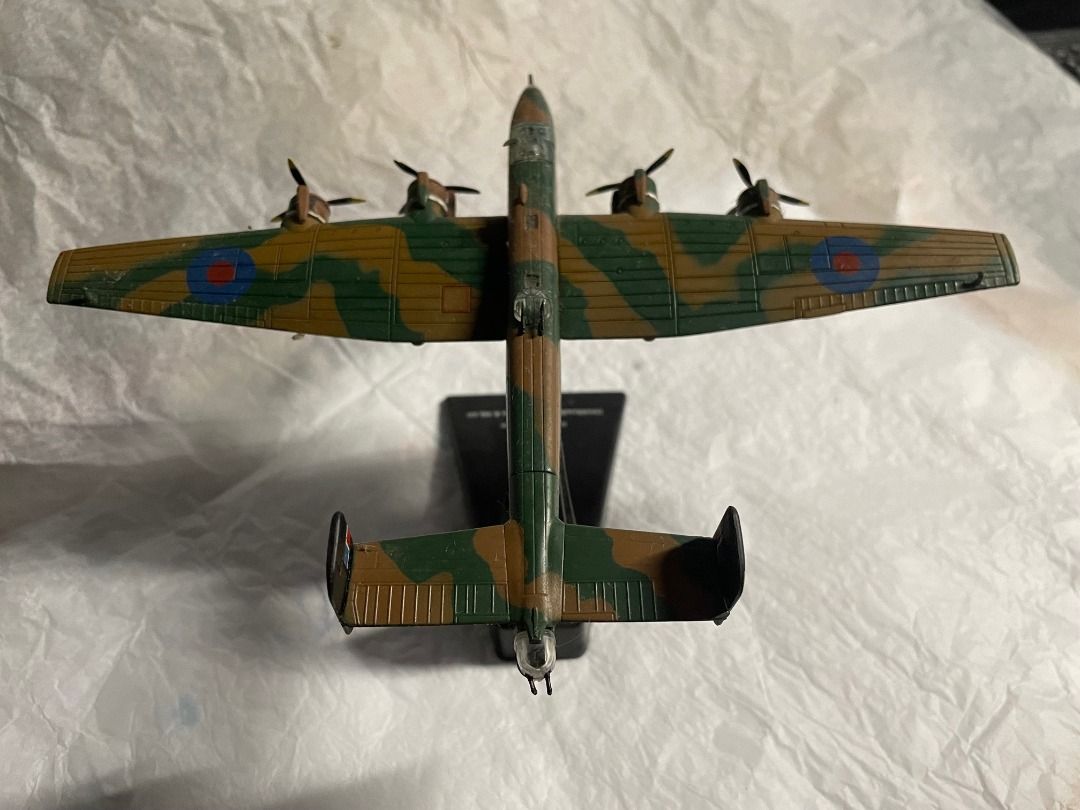 Amercon Giant Warplanes Handley Page Halifax B.Mk III (1944) Metal