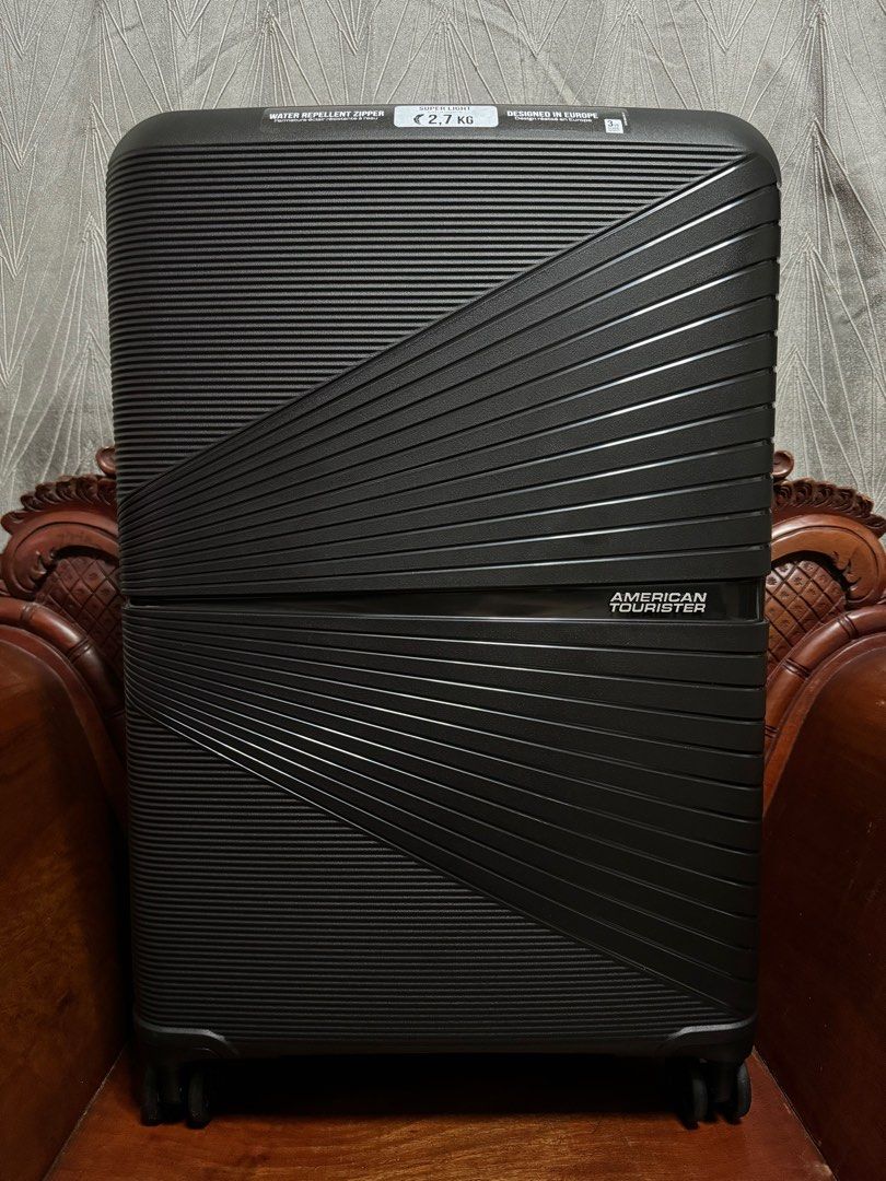 American Tourister Medium Sized Luggage, Hobbies & Toys, Travel