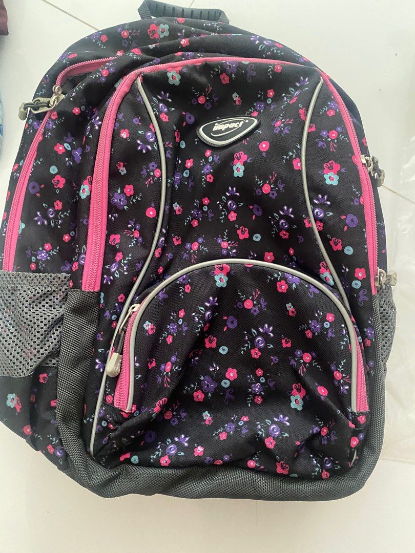 Bag (Category: Babies & Kids Fashion) located in Singapore. Submitted by clivechua (Listing ID 1272395521, Image 4). Description: Use only a while and she received another bag as gift. Like new. Bought at $79..