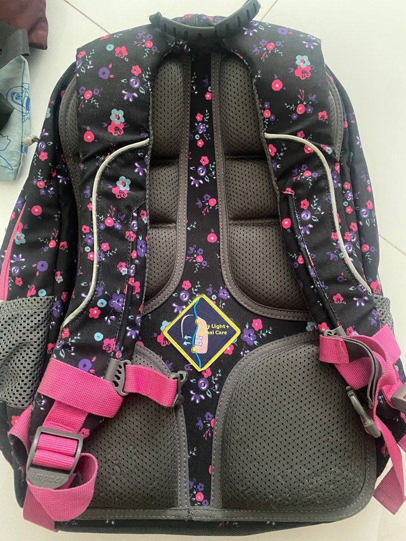 Bag (Category: Babies & Kids Fashion) located in Singapore. Submitted by clivechua (Listing ID 1272395521, Image 3). Description: Use only a while and she received another bag as gift. Like new. Bought at $79..