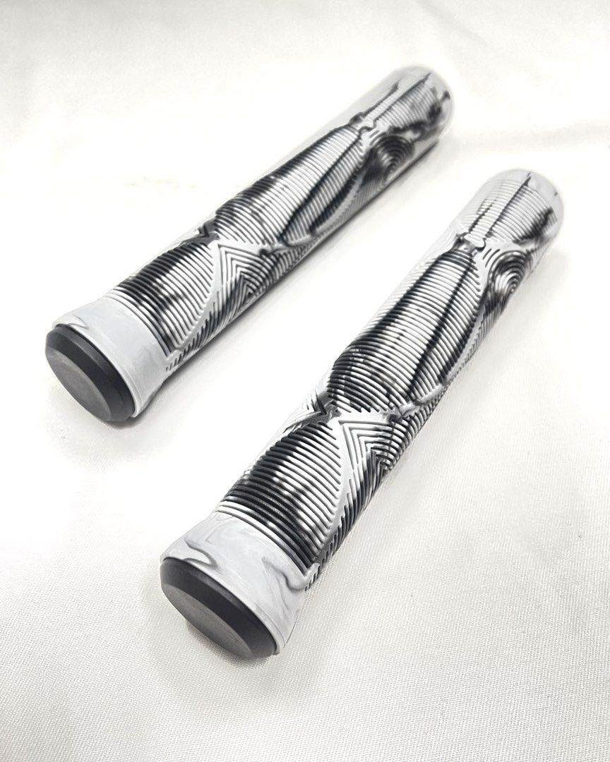 Extra long cheap handlebar grips