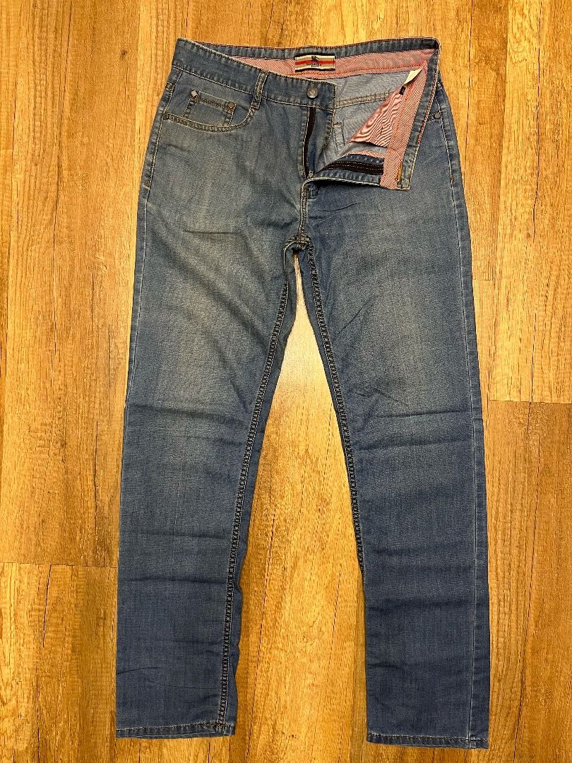 Burberry jeans yellow sales