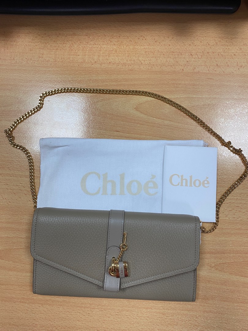 Chloé aby wallet on chain 2025