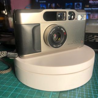 (Category: ) located in . Submitted by winkwonkcameras (Listing ID 1272326137, Image 1). Description: .