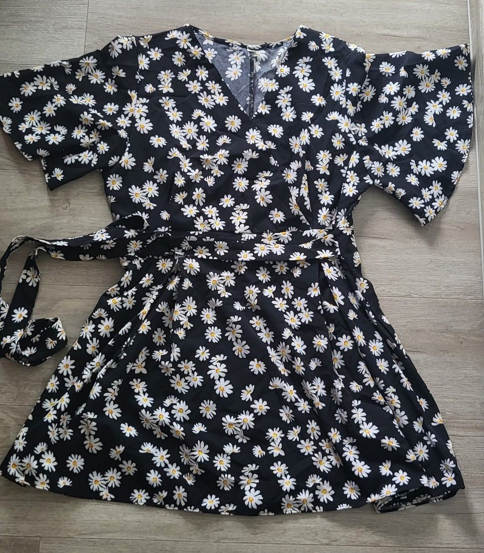 Daisy flower clearance dress