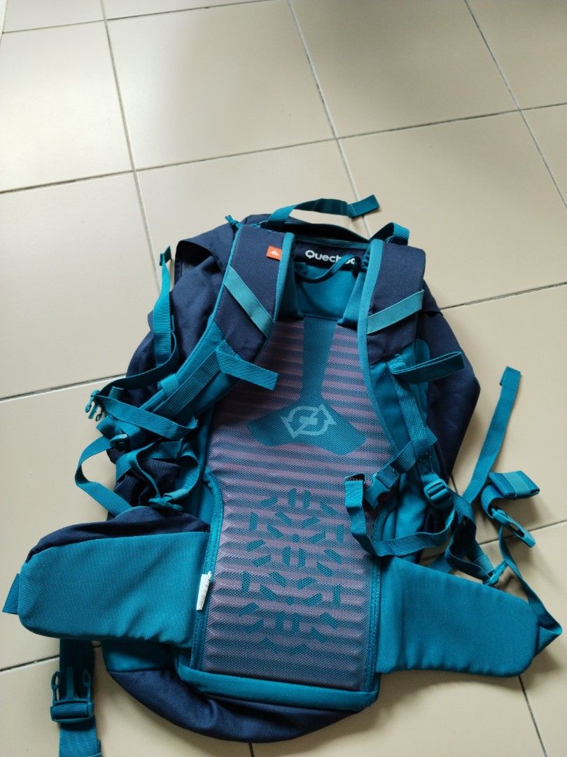 Decathlon quechua forclaz 40 air backpack, Men's Fashion, Bags