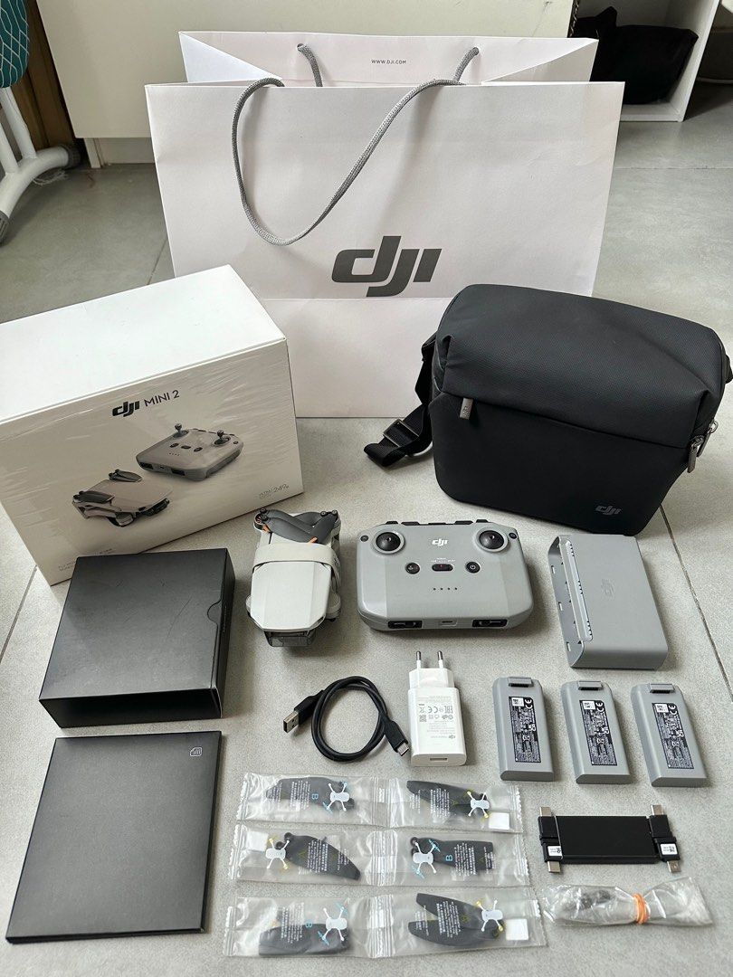 DJI Mavic Mini 2 Fly More Combo