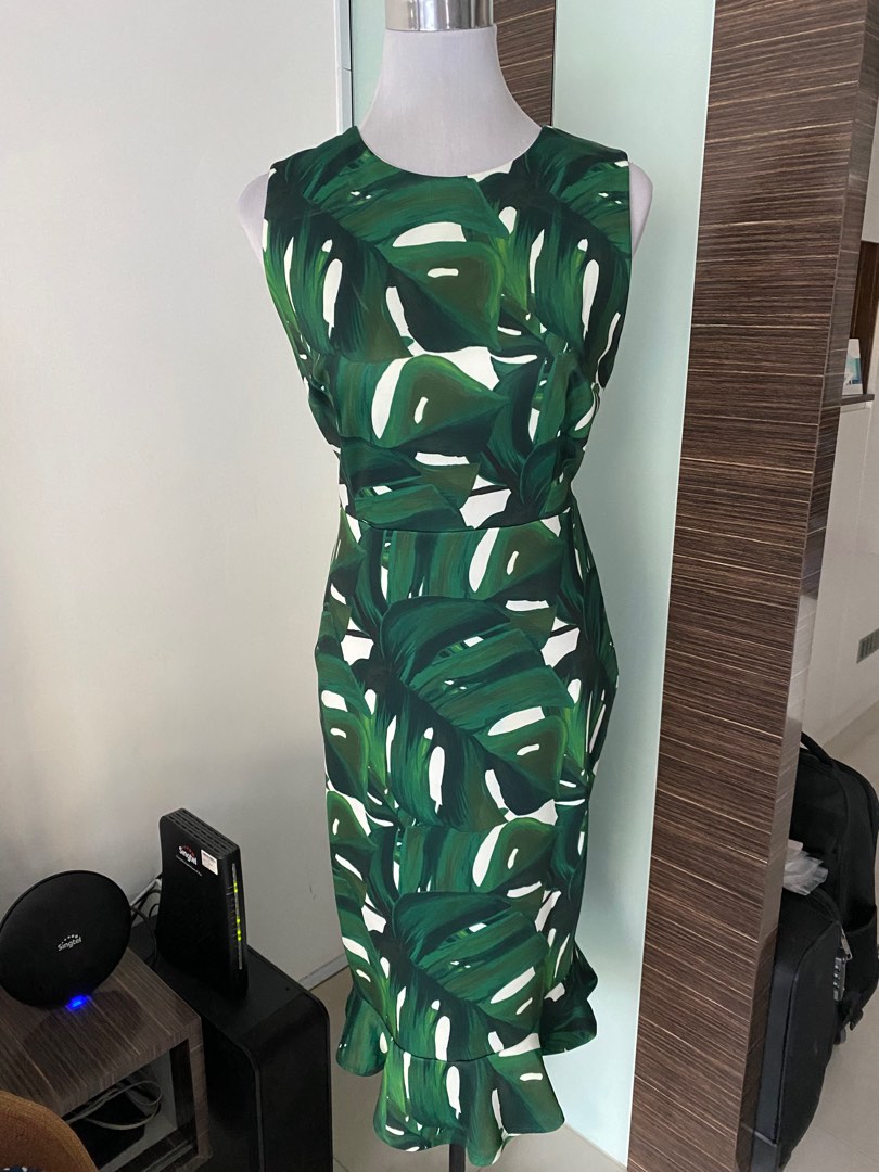 Dorothy Perkins Dress leaves motif Women s Fashion Dresses
