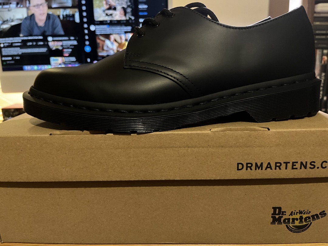 dr martens 1471