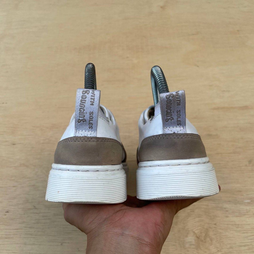 Dr martens lylah white 2025