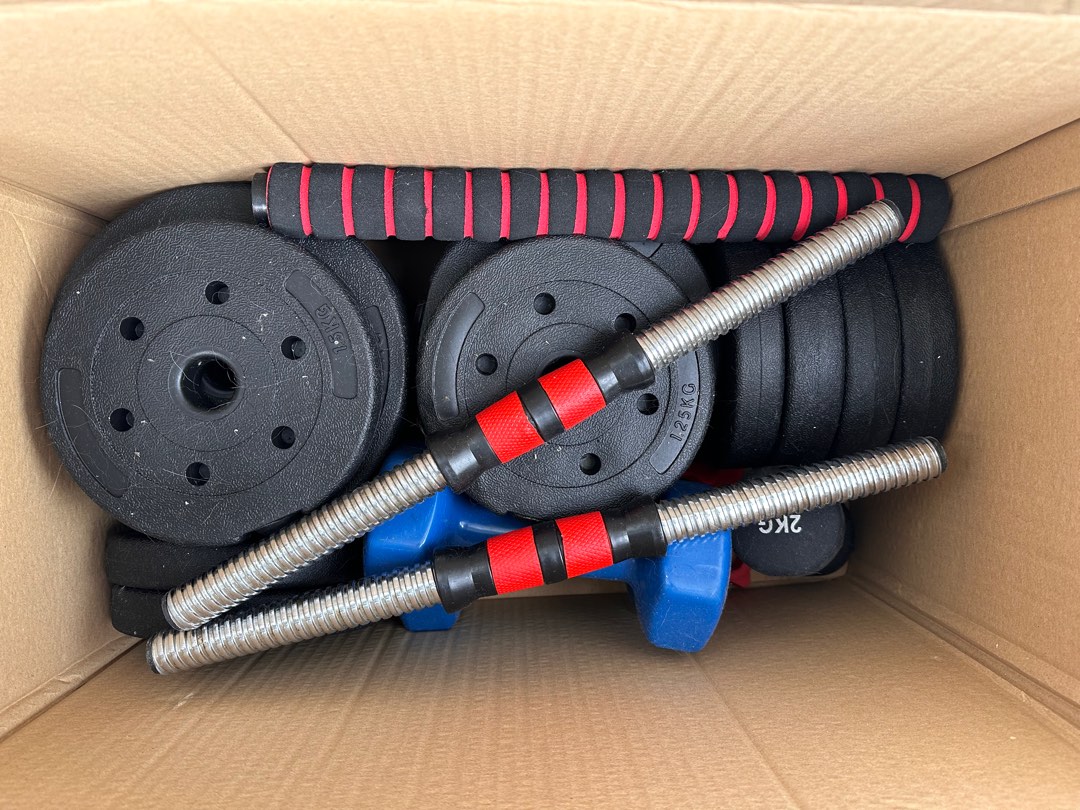 Dumbbell and Weights Set, Sports Equipment, Exercise & Fitness, Weights & Dumbbells on Carousell