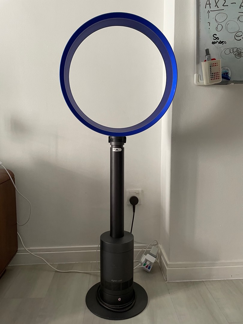 Dyson Fan, TV & Home Appliances, Air Conditioners & Heating on Carousell
