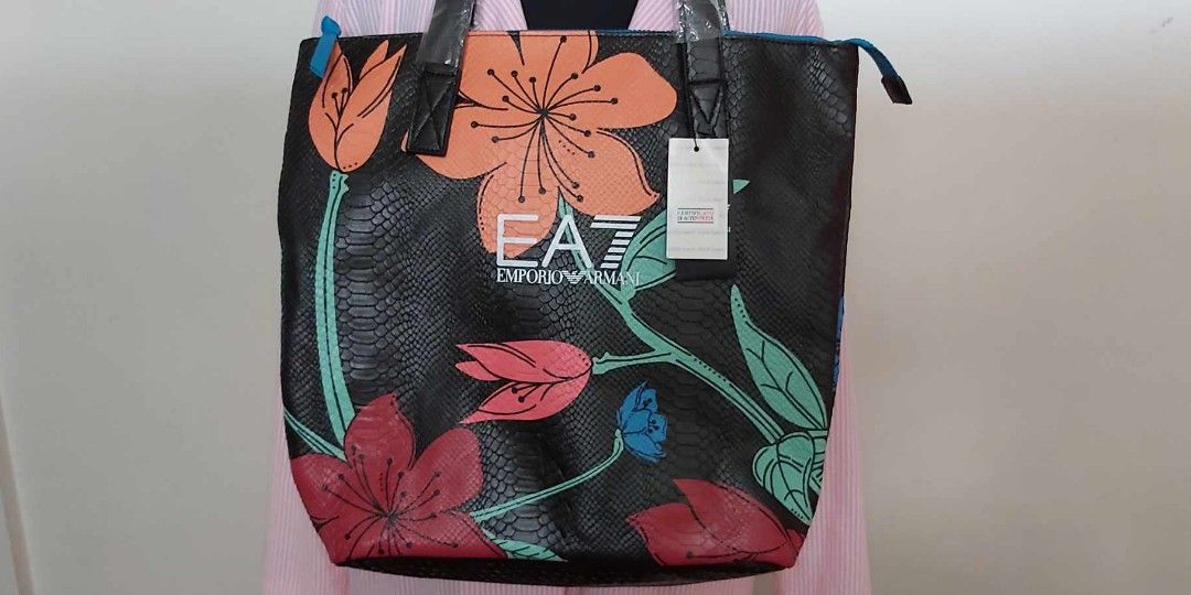 Ea7 handbag top