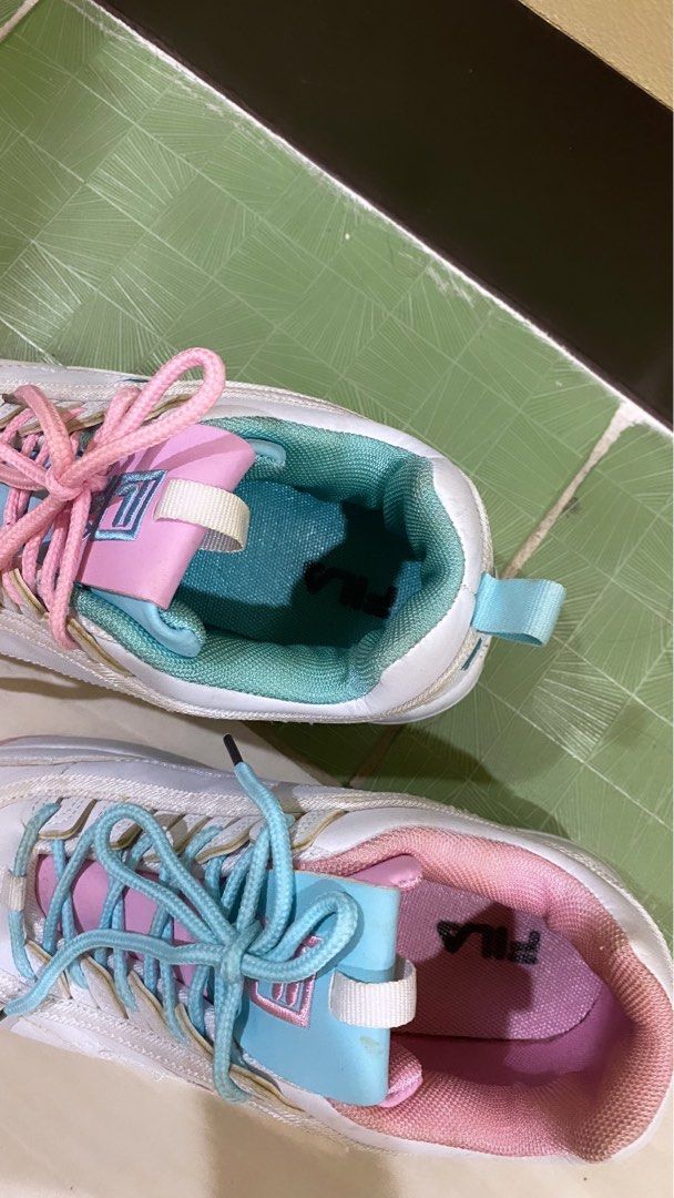Fila store raptor pink