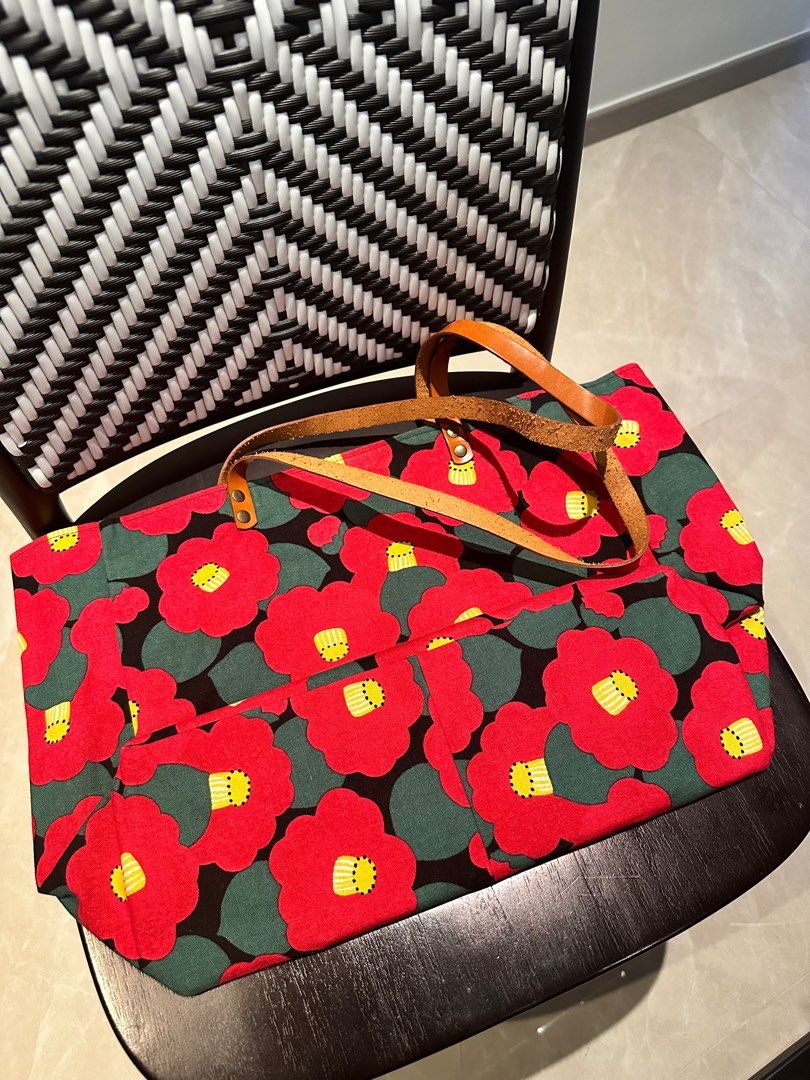 White floral handbag best sale