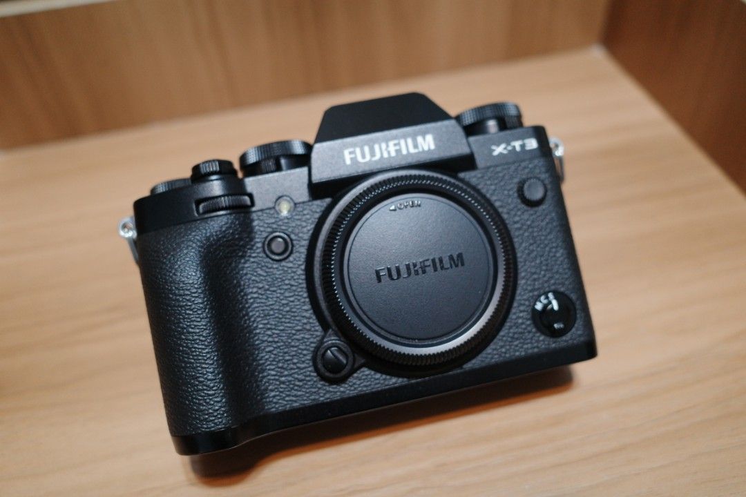 Fujifilm X-T3 xt3 body, 攝影器材, 相機 - Carousell