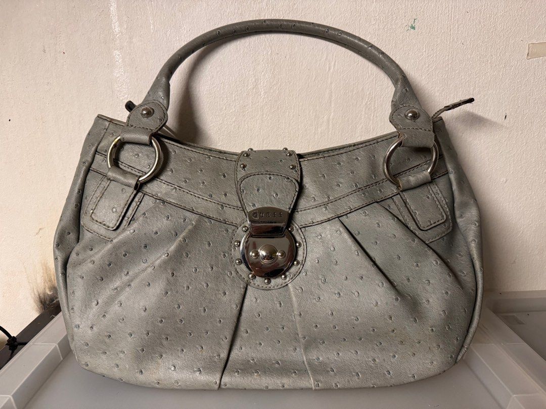 Guess clearance banana bag