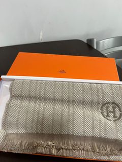 （分類：）位於 。 由 kitswardrobe 提交（商品編號 1272296214，圖片 1）。簡介： 。