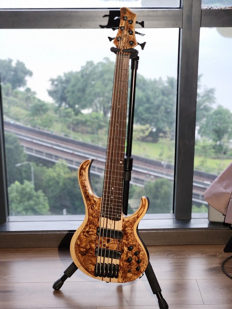 Ibanez BTB846V-ABL Workshop 6 string bass, Hobbies & Toys, Music 