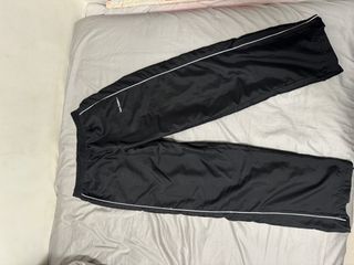 （分類：）位於 。 由 kenneth7010 提交（商品編號 1272272499，圖片 1）。簡介： 。