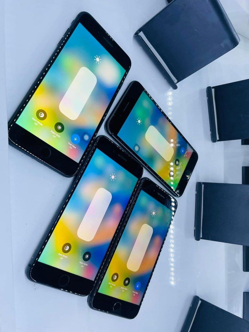 iPhone 8Plus 256gb (Category: iPhone 8 Series) located in Manila. Submitted by TekiCashGadgetsph (Listing ID 1272263456, Image 3). Description: (FU) Open-line, any sim working (worldwide) - Guaranteed original iPhone not fake/copy Complete accessories with box Secondhand Good as new not abused! Presentable •Original Lcd • no issue hidden issues • no apple id / iCloud id • Good batthealth • Good cam front/back • Good Performance • Good touch id • 