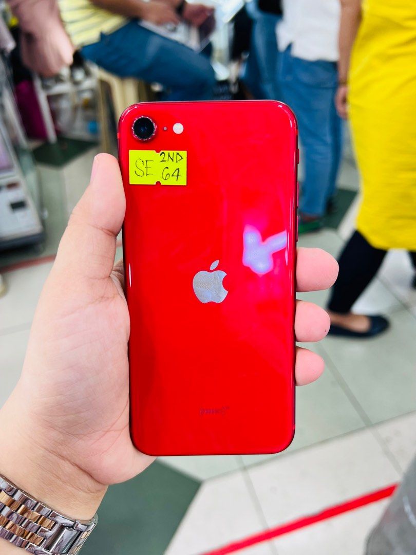 Iphone SE 2ndgen 64gb Smartlocked (Category: iPhone SE Series) located in San Juan City. Submitted by javedsgadgetshop (Listing ID 1272378459, Image 1). Description: OPEN FOR INSTALLMENT VIA CREDIT CARD/GGIVES & SWAP/TRADE-IN! WE BUY AND SELL ( ANYKINDS OF UNIT BINIBILI PO NAMIN)! PTPA : Padelete po f bawal Read ❗️Onhand ‼️ Iphone SE 2020 •64gb •NTC Variant •84% batt health •Smartlocked •95% Smoothness •No hidden issue | No Repaired •100% Authent