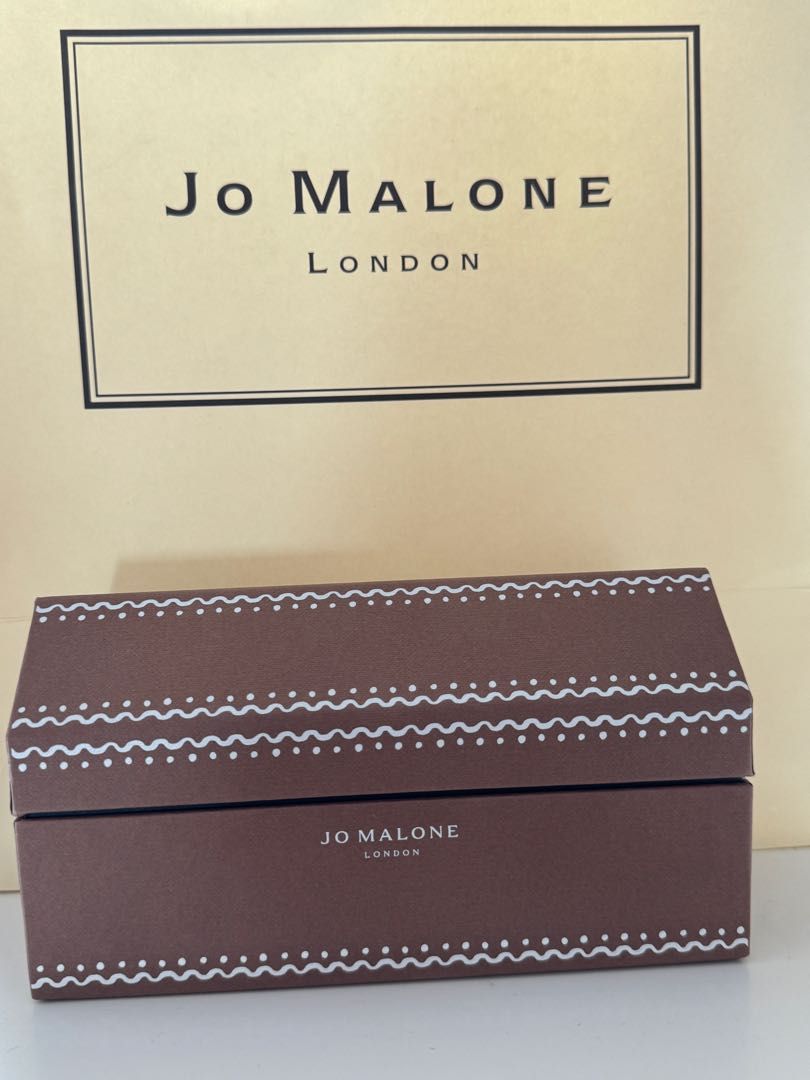 Christmas cologne sales collection