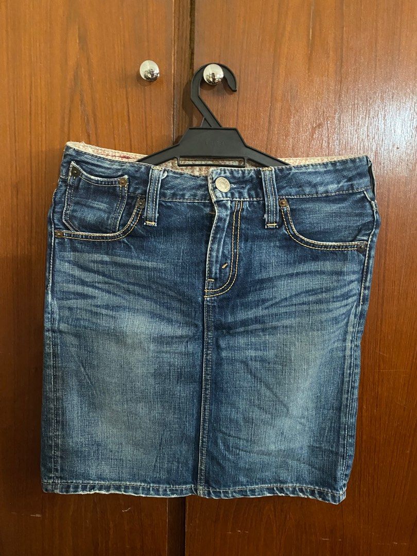 Levis denim discount skirt xs